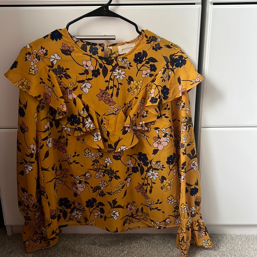 Flower print Long sleeve ruffled blouse